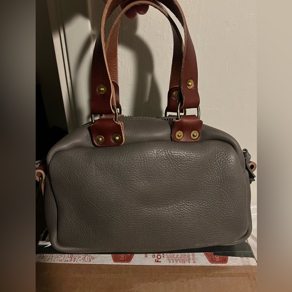 Go Forth Goods Mini Hoffman Lead Grey W/ Saddle Accents BNNU - Picture 3 of 3